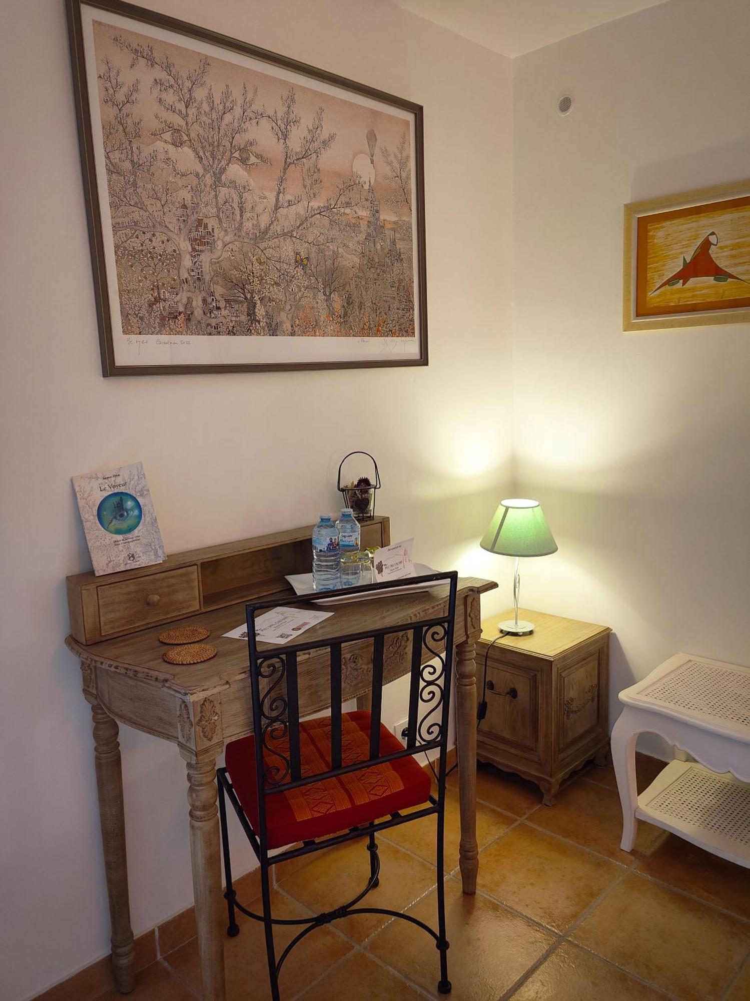 Mas Peu Del Causse Bed & Breakfast Тюир Стая снимка