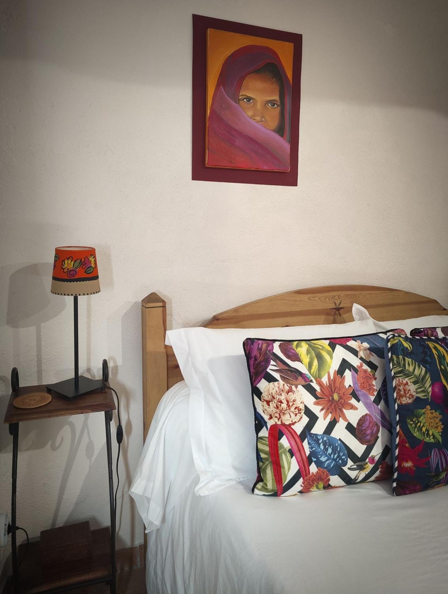 Mas Peu Del Causse Bed & Breakfast Тюир Стая снимка