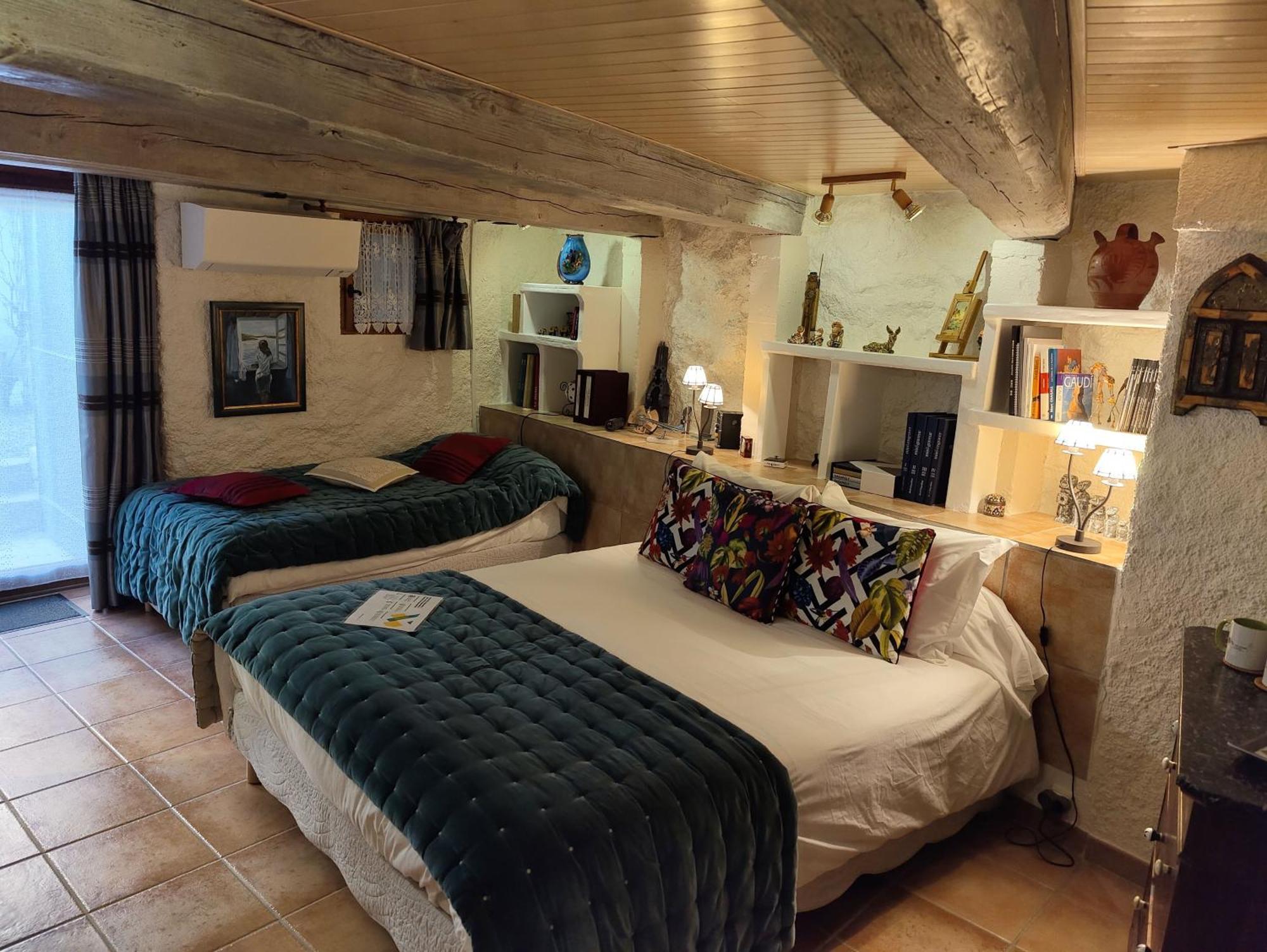 Mas Peu Del Causse Bed & Breakfast Тюир Екстериор снимка