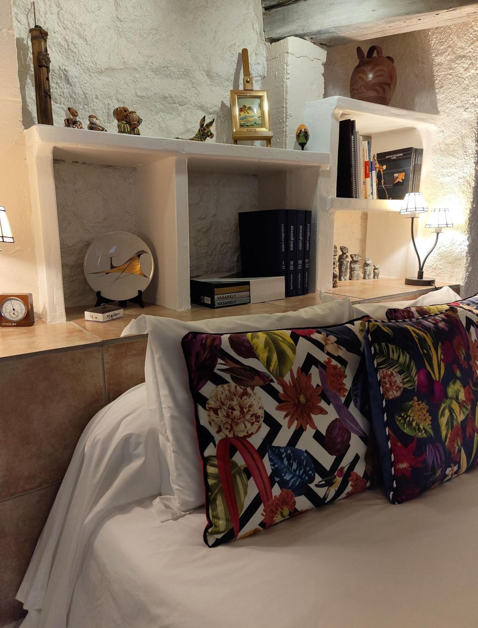 Mas Peu Del Causse Bed & Breakfast Тюир Стая снимка